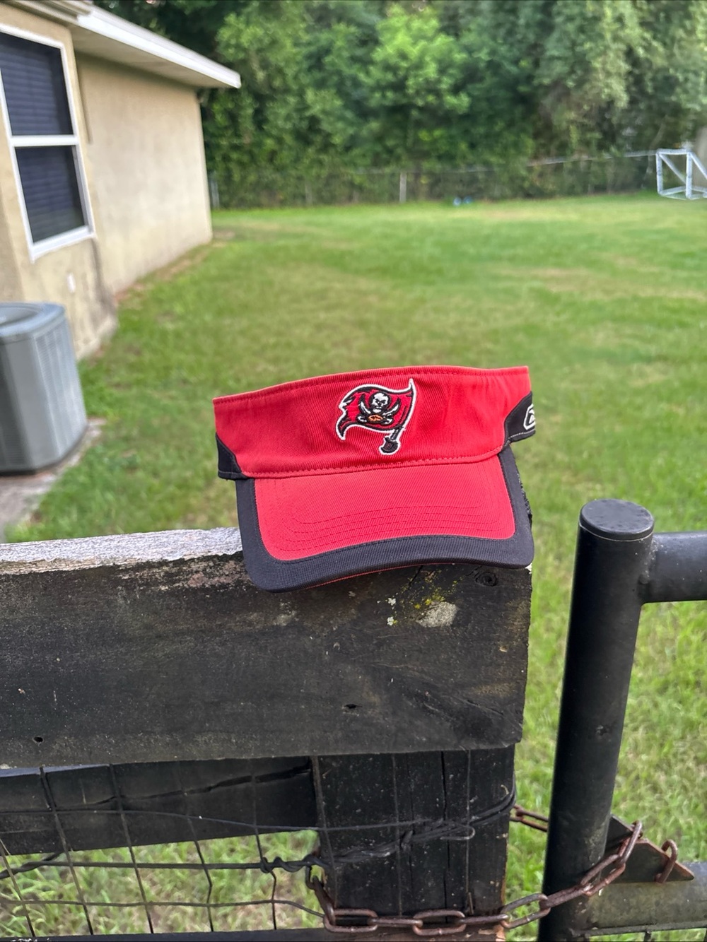 Vintage Reebok Red and Black Buccaneers Visor